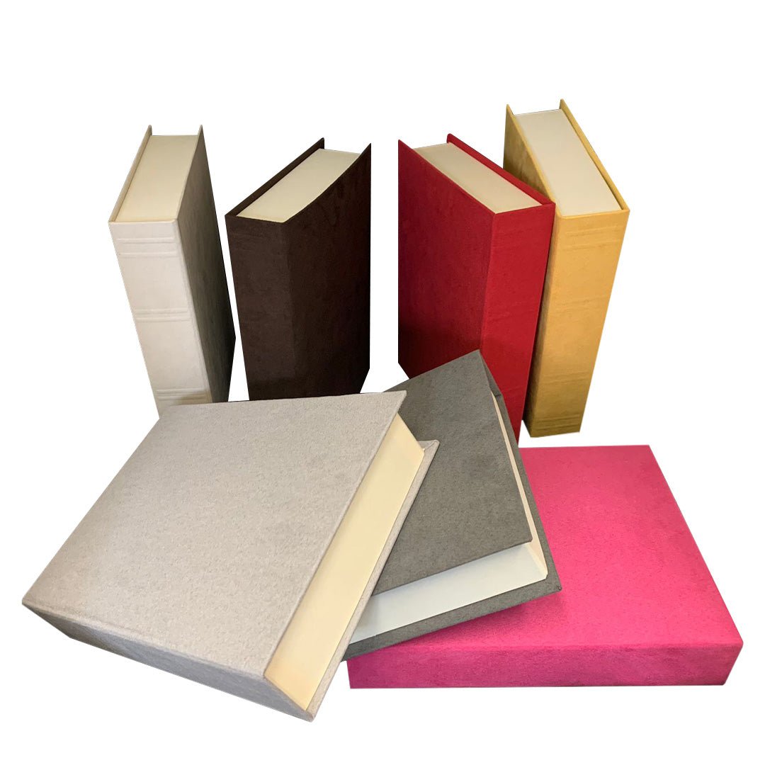Par de Libros Decorativos color Café con cierre imantado - Luxbox Design